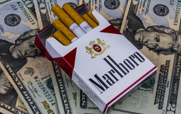 Philip Morris' Q4 Earnings on Deck: Key Factors to Understand