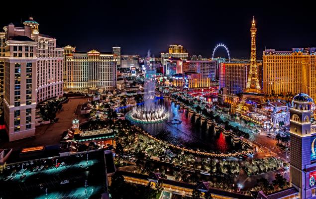 MGM Resorts to Post Q1 Earnings: What's in the Cards for the Stock?