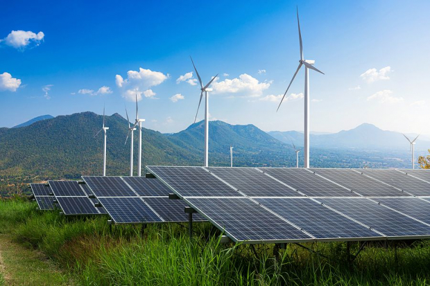 Utilities Go Green: Will Strengthening Renewable Focus Benefit NEE?